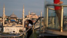 Fitch понижи оценката на дълга на Турция