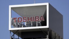 Toshiba преговаря с инвестиционни фирми за стратегически идеи