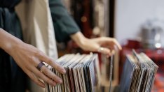 WMG и Bain Capital създават фонд за 1,2 млрд. долара за купуване на музикални каталози