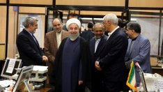 Копнеещите за повече свобода иранци преизбраха Хасан Рухани