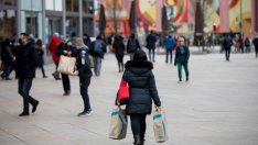 ЕЦБ трябва да се подготвя за промяна на паричната политика отсега