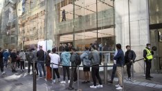 Продажбите на дребно в Австралия записаха още един стабилен ръст през септември