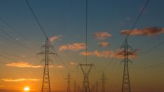 Рекордна средна цена на тока в Европа от 398 евро за MWh