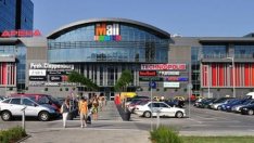 The Mall допринася за резултатите на новия собственик, но увеличава и дълга му