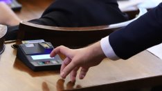 НС пак отхвърли предложението на ГЕРБ за компенсации заради скъпия ток