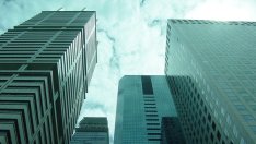 2022 г. се очаква да е рекордна за глобалните трансгранични инвестиции в имоти