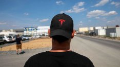 Как Tesla успя да разтърси европейския пазар?