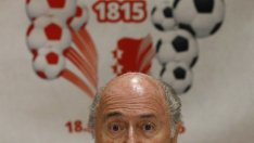 Спонсори на FIFA искат Сеп Блатер да се оттегли незабавно