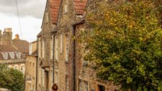 Жилищата на Острова поевтиняват с предстоящия край на данъчната ваканция