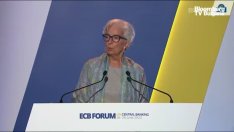 Лагард не очаква ЕЦБ скоро да стигне пик на лихвите