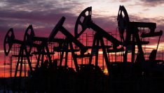 Big Oil чака рекордни печалби, докато цените на горивата удрят потребителите