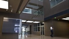 Гръцката борса отваря в понеделник?