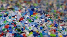 Средиземно море се дави в пластмасови отпадъци