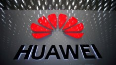 Huawei призна очевидното: Американските санкции засягат бизнеса ѝ