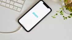 Zoom трансформира шума около себе си в силен ръст 