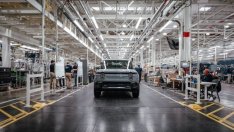 Rivian последва примера на Tesla – започва съкращения на работната сила