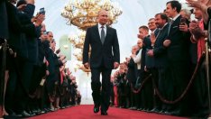 Руската Дума ще обсъди с Путин начини за оставането му на власт