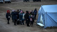 ЕК предложи удължаване на срока за временна закрила на украинските бежанци