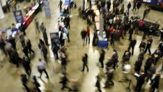 Новите назначения в САЩ записват рязко повишение през юни