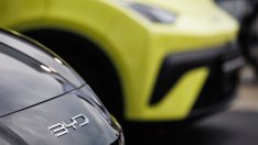 Чуждестранните инвестиции на китайските автопроизводители засенчват разходите им в Китай