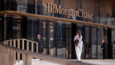 Инвестиционното банкиране даде тласък на печалбата на JPMorgan