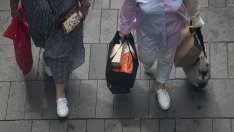 Продажбите на дребно в Австралия записаха първия си спад тази година през октомври