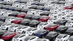 Запасите от непродадени коли на Tesla в Китай растат с най-бързия си темп 