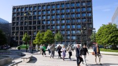 Шведската централна банка изненада с пауза в затягането на паричната си политика