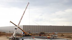 Tesla печели дело срещу две природозащитни организации в Германия