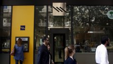 ЕЦБ отново повиши спешната помощ за гръцките банки