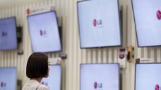 Слабият телевизионен бизнес препъва LG
