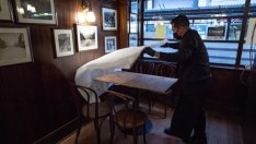 Заявленията за помощи при безработица в САЩ се понижиха с повече от очакваното