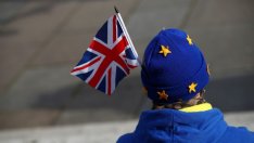 Тереза Мей е готова да се откаже от искането за промяна на договора за Brexit