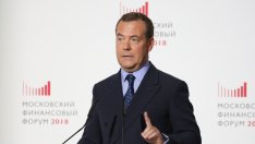 Медведев иска разделяне на Украйна между Русия и страни от ЕС