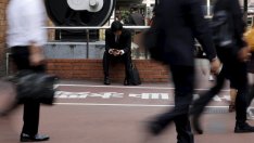 Дефлацията в Япония увеличава очакванията за стимули от централната банка