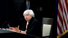 Фед и парадоксът със строгите изисквания за банките