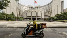 Китай ангажира банките в кризата с коронавируса, рискувайки тяхната стабилност