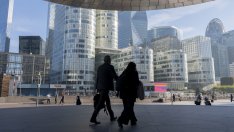 Икономиката на Франция изненадващо се свива през третото тримесечие
