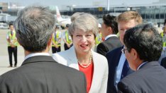 Мей: Проучваме как да възпроизведем външнотърговските сделки на ЕС след Brexit