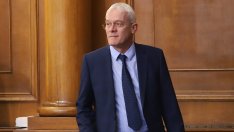 Парламентът освободи Петко Салчев като управител на НЗОК