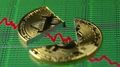 Биткойнът потъна под 10 000 долара