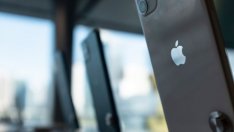 Бъг в iPhone и iPad е давал достъп на хакери до устройствата от години