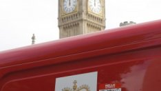 Акциите на британските пощи с рязък скок при пазарния им дебют