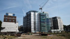 Строителният сектор във Великобритания е изцяло зависим от строежа на жилища