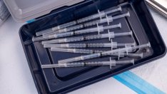 Moderna свива доставките на своята COVID ваксина за Великобритания и Канада