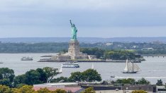 Директните полети между България и САЩ може да стартират от април