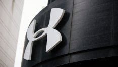 Пандемията продължава да подкрепя бизнеса на Under Armour