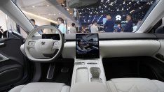 Nio стартира нова марка, която да се конкурира с най-успешния модел на Tesla