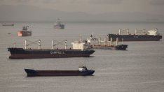 Може ли България да спечели от транспортната криза чрез пристанищата във Варна и Бургас