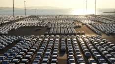 Стойността на глобалните автомобилни сделки е скочила двойно през 2018 г.